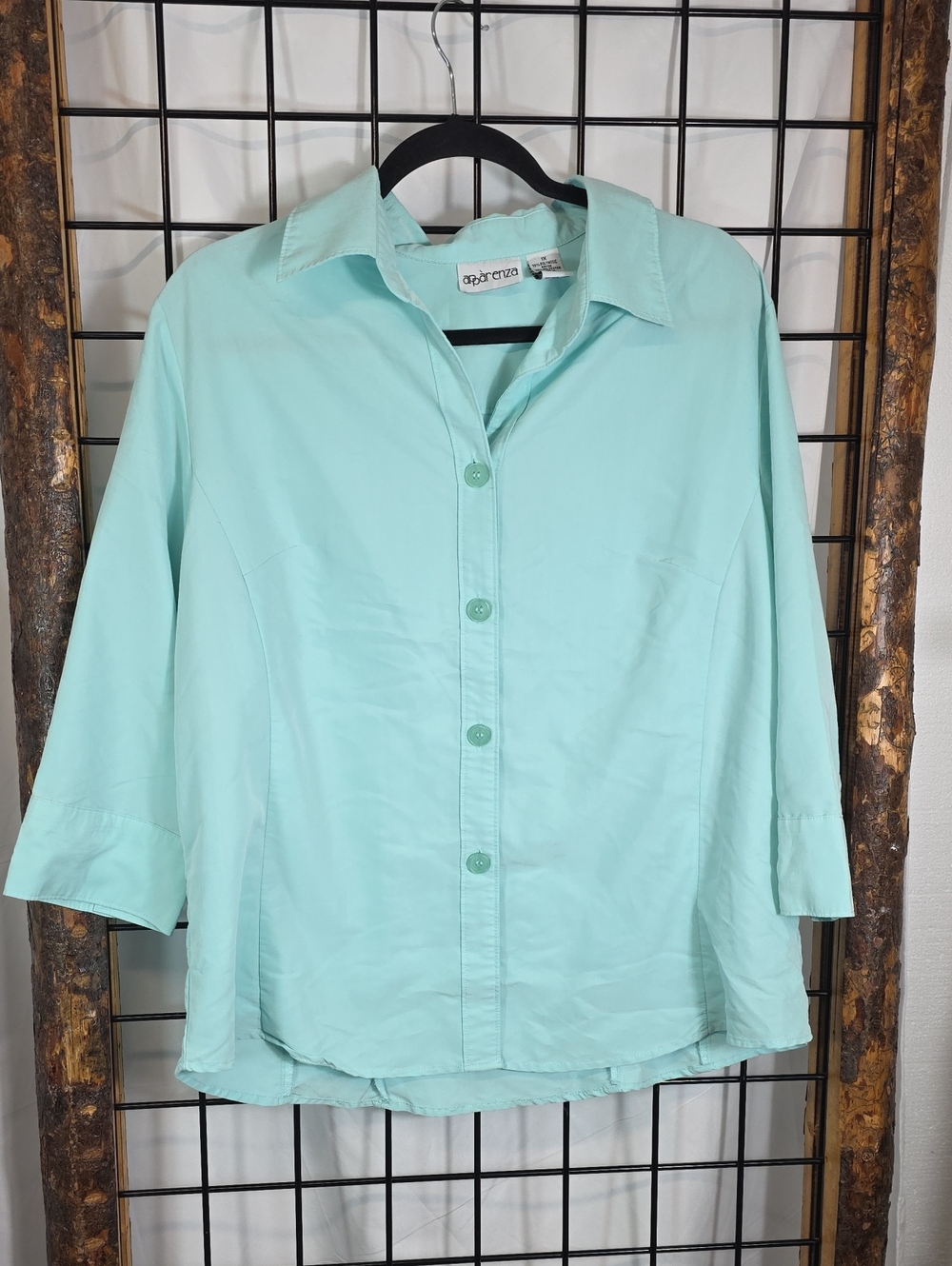 Apparenza Mint Green Button-Down Shirt